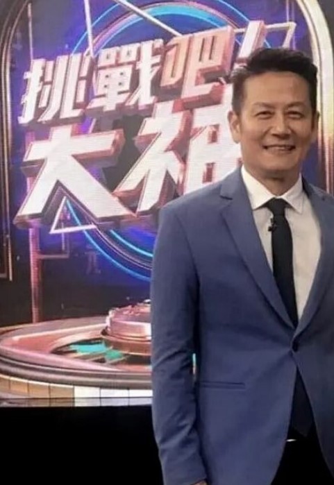 国产推荐白吊无套内射白丝留学生 - JK色